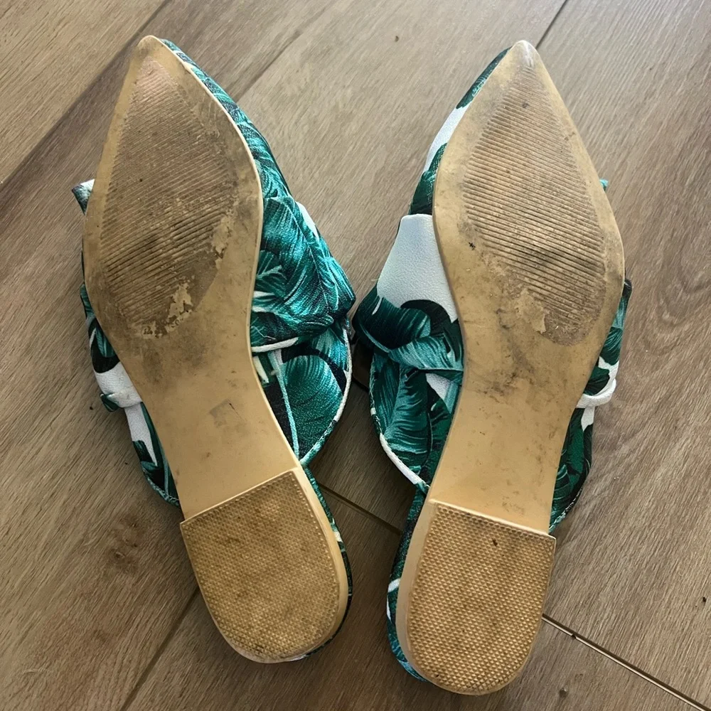 Cape Robbin Knot Slip On Pointy Toed Flat Mules with Tropical Leaves Women’s 8 - Picture 5 of 6